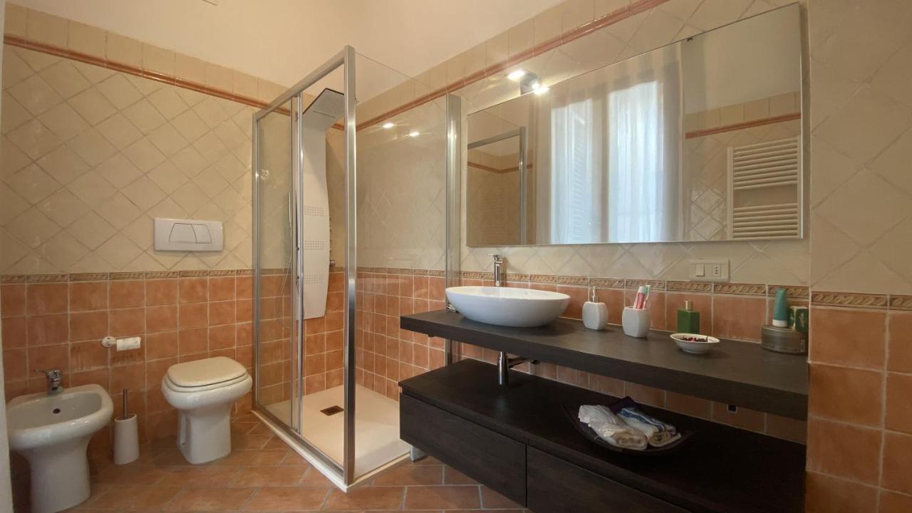 Indipendent Studio Apartment With Terrace - Parking Флоренция Екстериор снимка