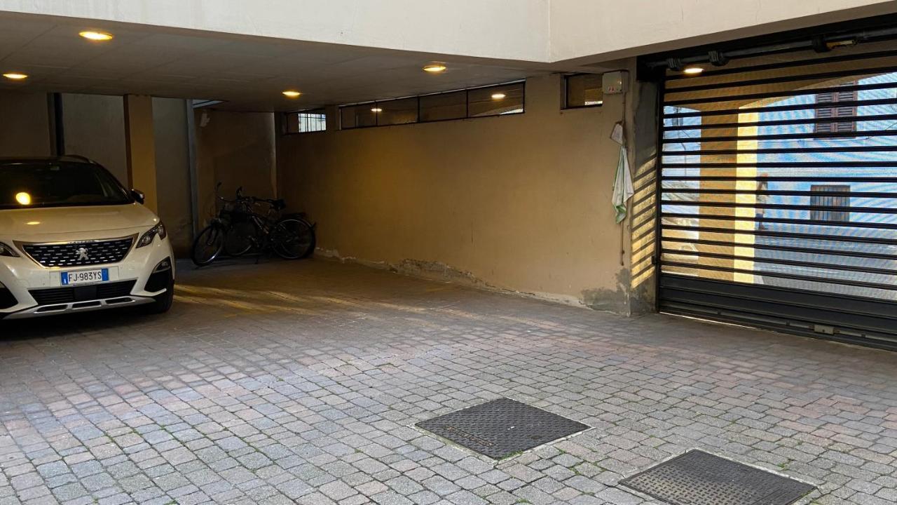 Indipendent Studio Apartment With Terrace - Parking Флоренция Екстериор снимка
